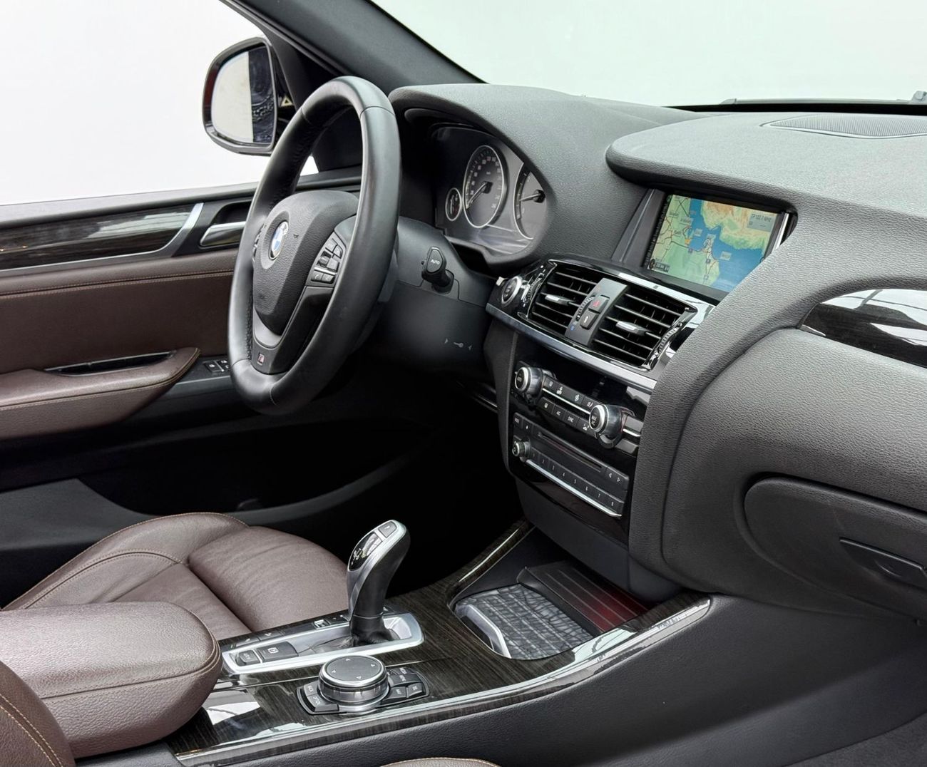 BMW X3 xDrive 28i M Sport 3.0L 2016 BMW X3 xDrive28i M-Sport, M-Kit, Full Service History, Excellent Condit