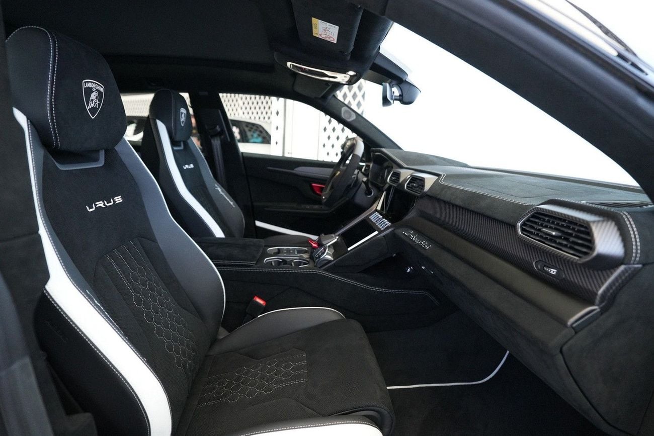 Lamborghini Urus PERFORMANTE