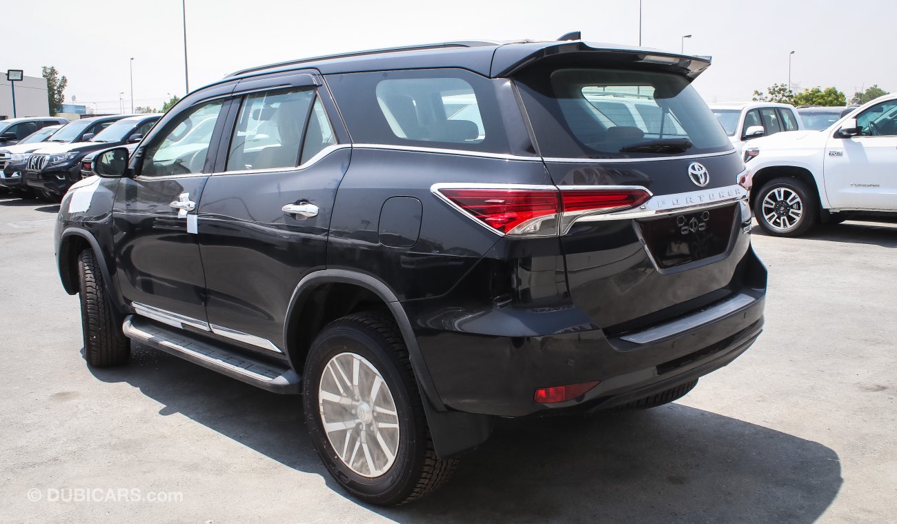 Toyota Fortuner SR5 V6