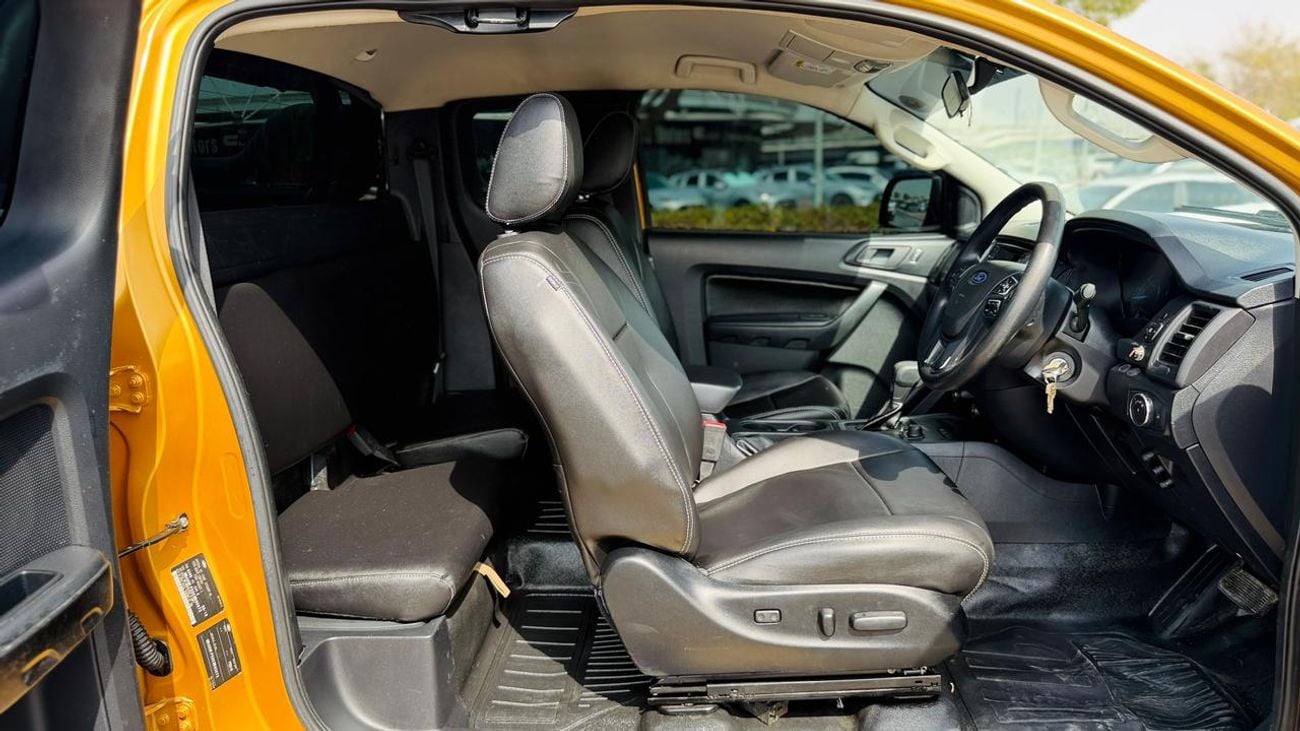 فورد رانجر 2019| 3.2L DIESEL ENGINE | AT | RHD | GTK 4X4 SPORT BAR | ROOF MOUNTED LED LIGHTS | PREMIUM LEATHER