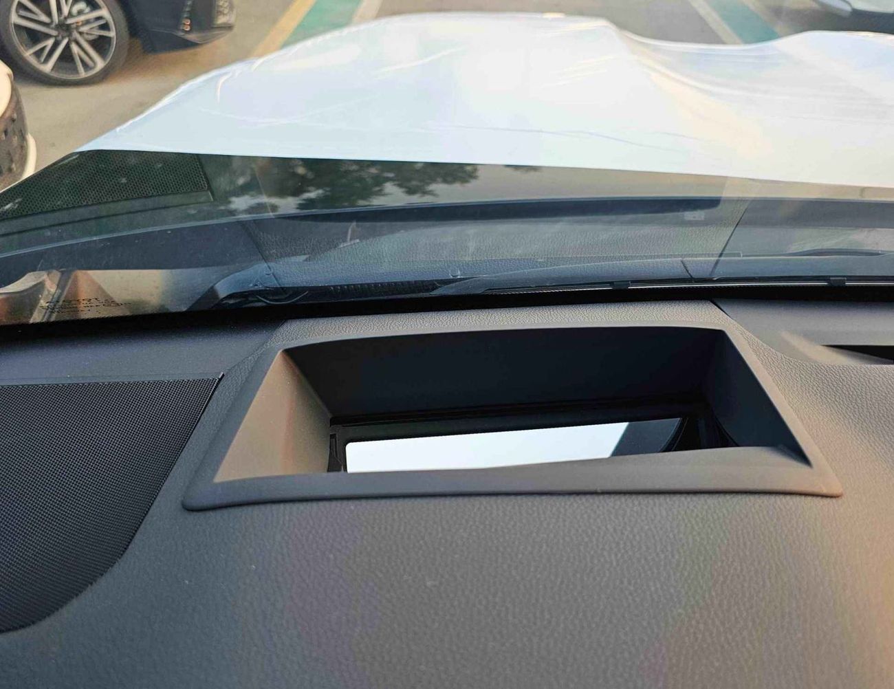 Toyota Land Cruiser GR SPORT TWIN TURBO / 3.5L / POWER SEATS / 360* CAMERA / SUNROOF / FULL OPTION (CODE# LC3GRH)