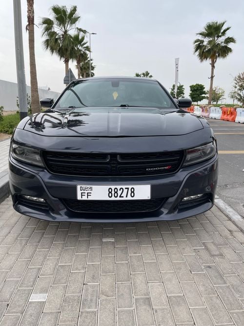 Dodge Charger SXT
