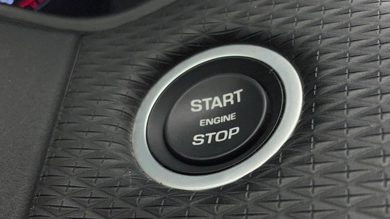 لاند روفر رينج روفر فيلار P250 2 | بدون دفعة مقدمة | اختبار القيادة في المنزل