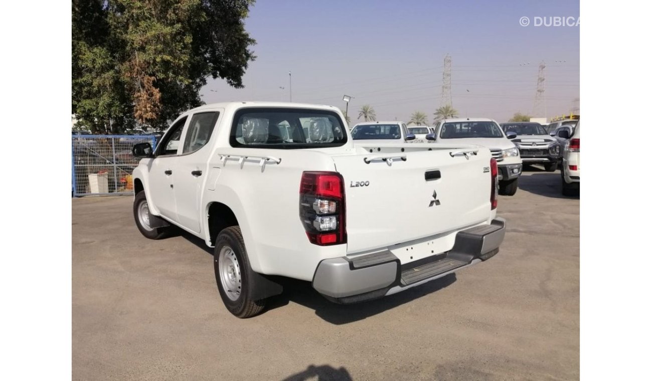 ميتسوبيشي L200 دبل كاب ديزي4 ويل