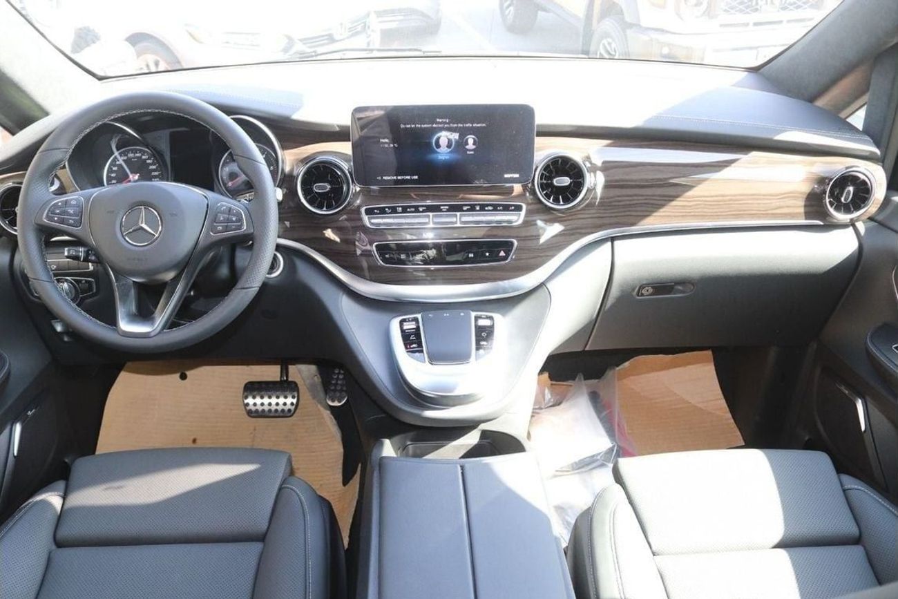 مرسيدس بنز V 300 Mercedes-Benz V300d Diesel 4Matic Exclusive, Long  2023