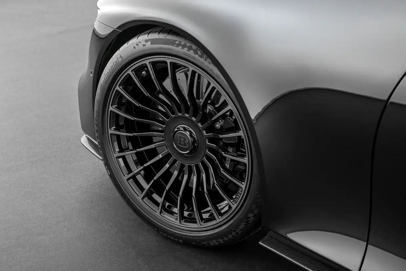 برابوس 1000 - مرسيدس-AMG اس 63 اي-برفورمنس Aston Martin Bodo 1of77