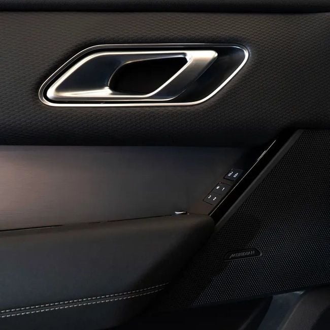 Land Rover Range Rover Velar P250 S 2.0L Petrol AED 3,161 p.m • 0% Downpayment •, миниатюра 25
