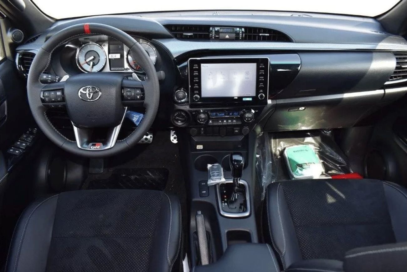 تويوتا هيلوكس 2024 TOYOTA HILUX DOUBLE CAB GR SPORTS V6 4.0L PETROL 4WD AT