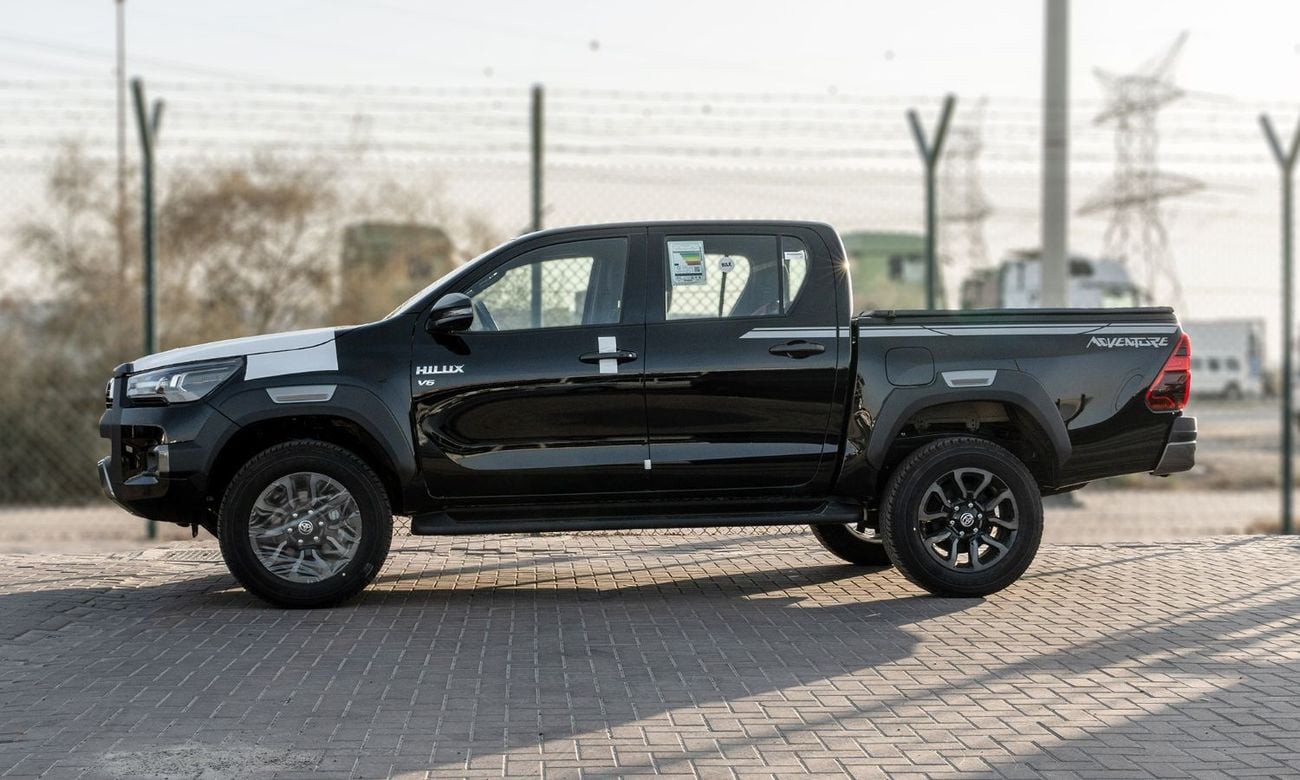 تويوتا هيلوكس 2026 Toyota Hilux Adventure 4.0L AT Petrol (Black-Black)
