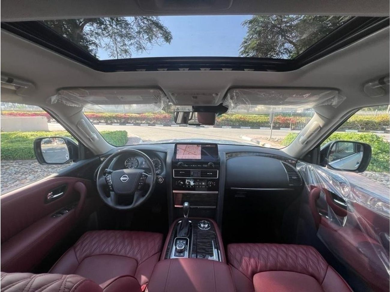 Nissan Patrol V8 PLATINUM 2024 0KM (Export)