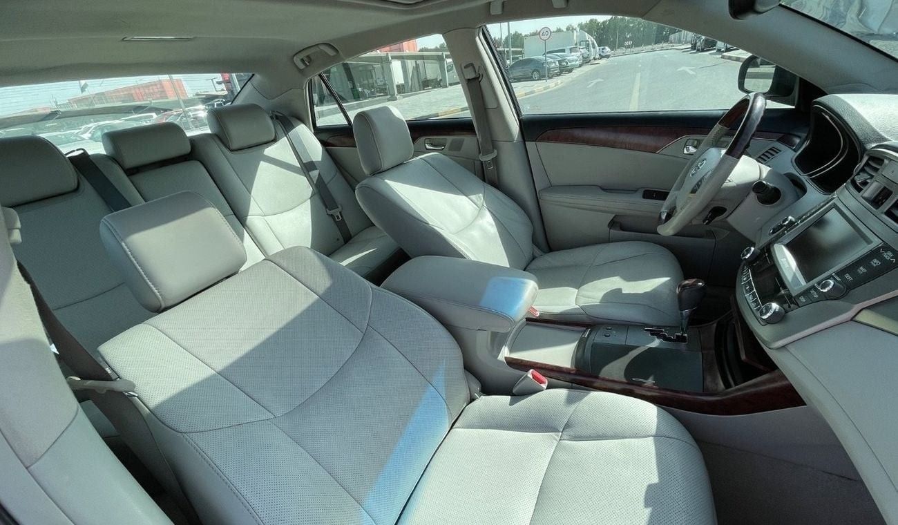تويوتا افالون Limited Premium 3.5L