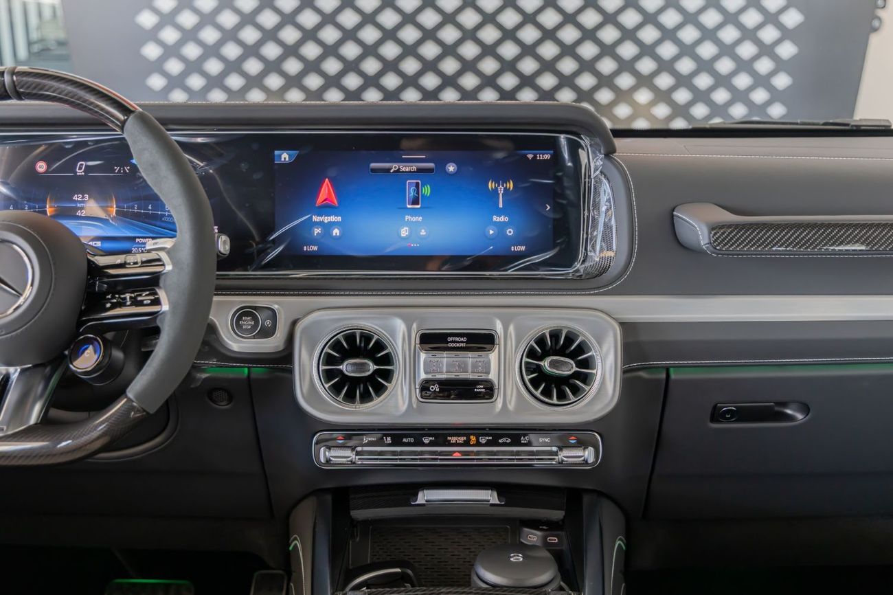 مرسيدس بنز G 63 AMG 4MATIC SUV Mercedes G63 AMG - Double Night Package - Fully Loaded - 2025 GCC SPECS Carbon Fiber Inte