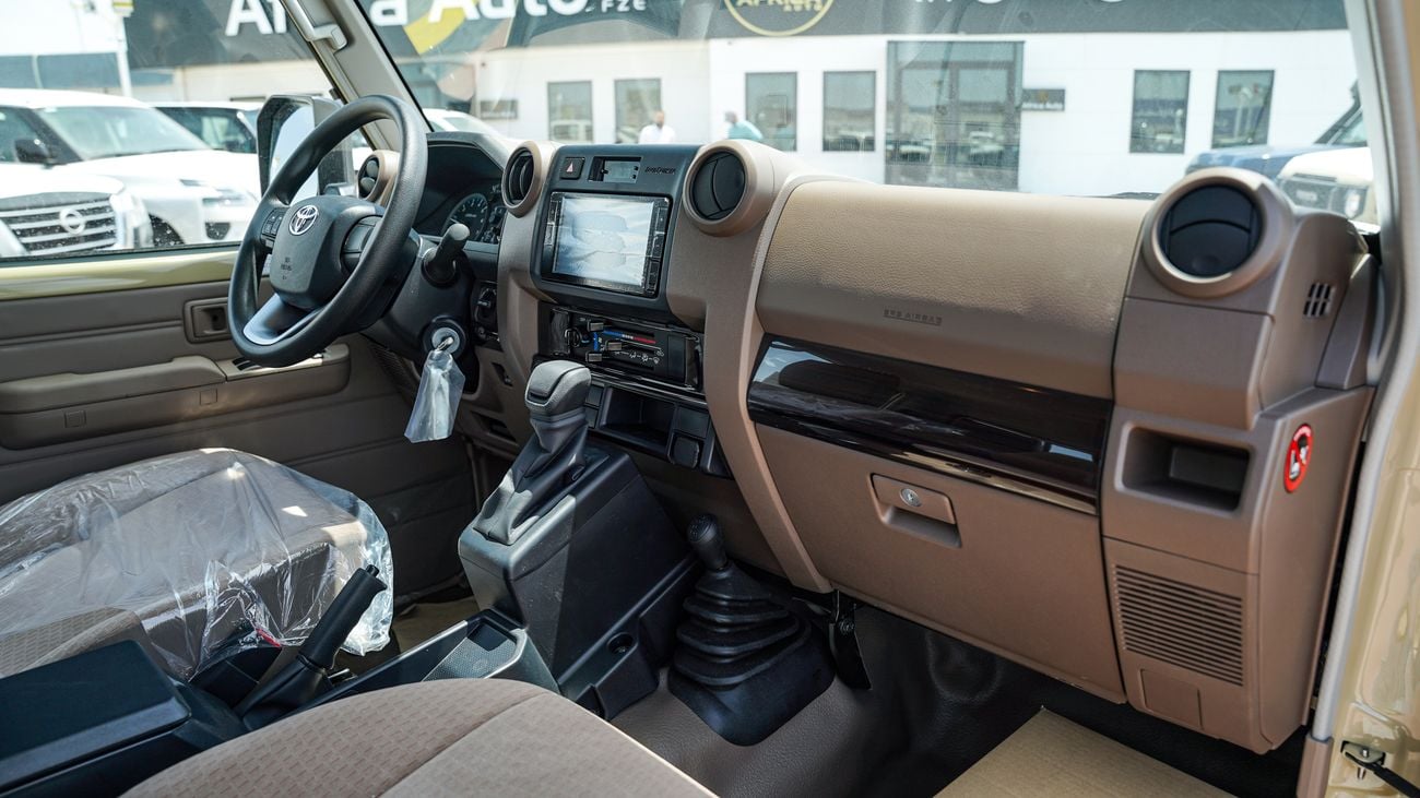 تويوتا لاند كروزر بيك آب