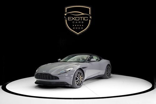 أستون مارتن DB11 Std 4.0L