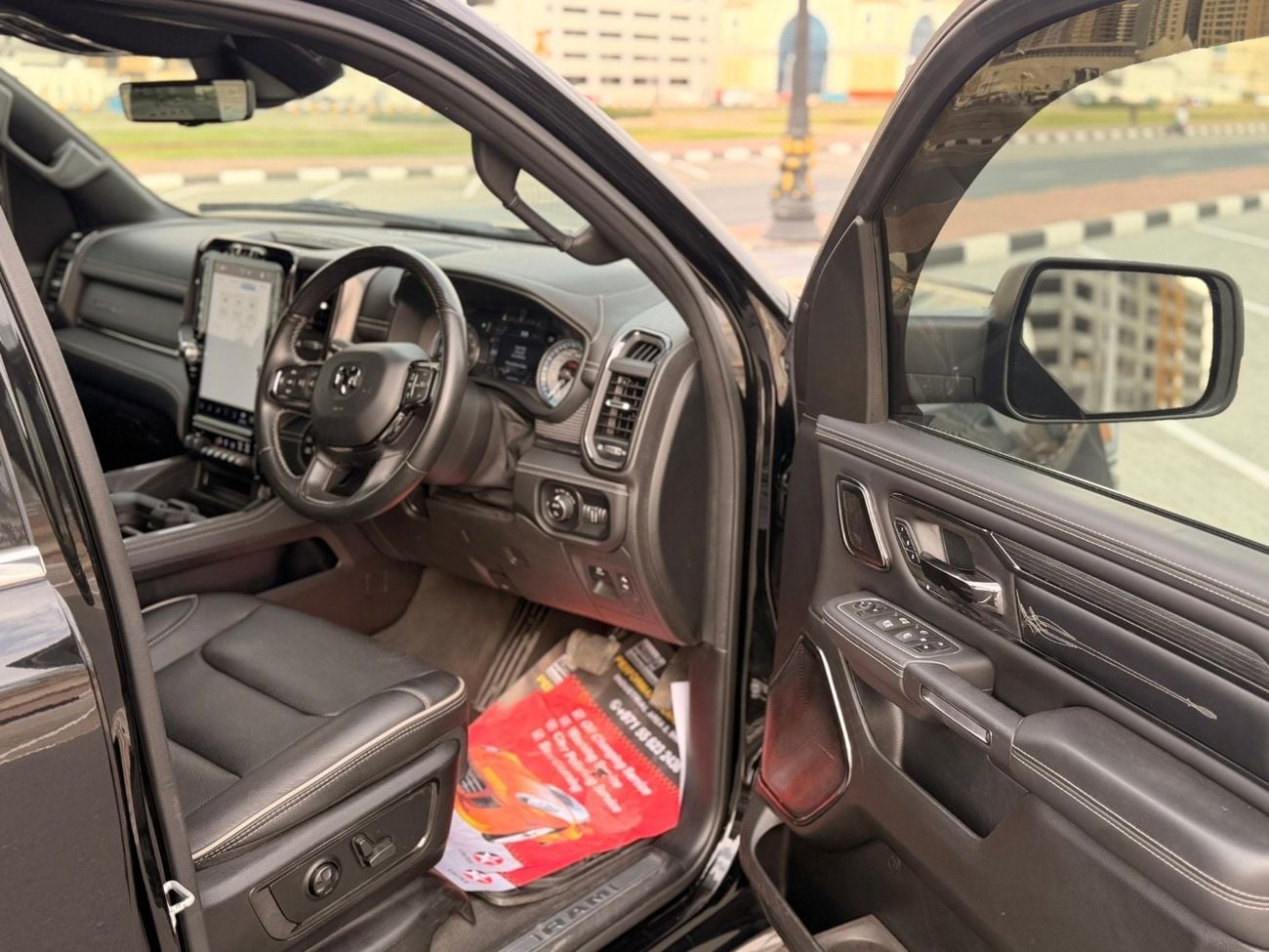 رام 1500 Limited 5.7L (5 Seater)