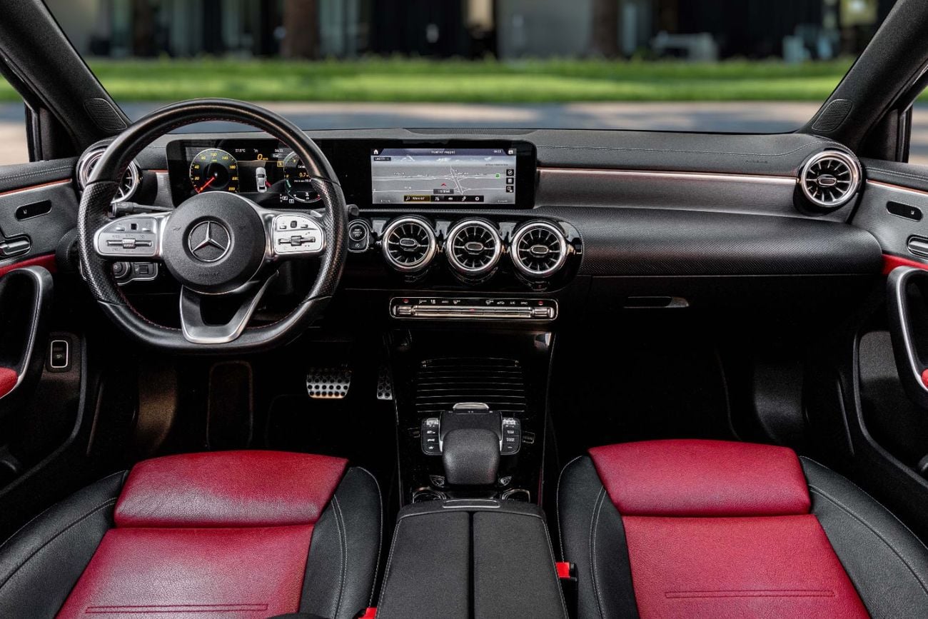Mercedes Benz A200 A 200 AMG | 2,155 P.M | 0% Downpayment | Mercedes History!