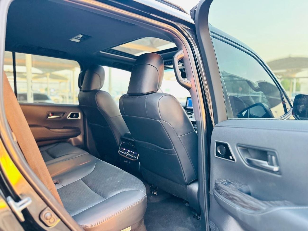 Toyota Land Cruiser GR-S 3.3L