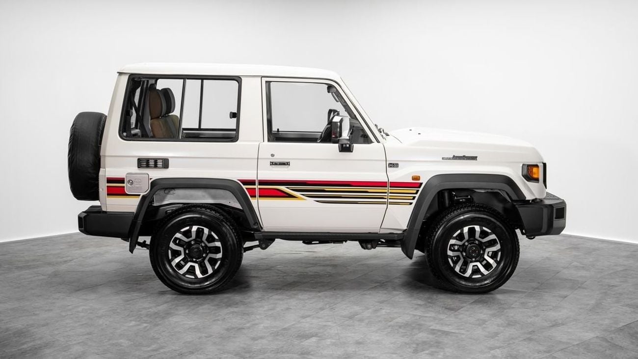 Toyota Land Cruiser 70 HT VXR 40th Anniversary - 2025 - GCC - Under Warranty
