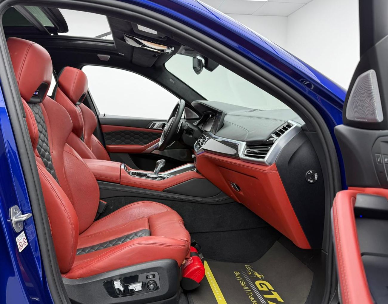 بي أم دبليو X6 M Competition 4.4T xDrive 2021 BMW X6 M Competition, Warranty, Full Service History, GCC