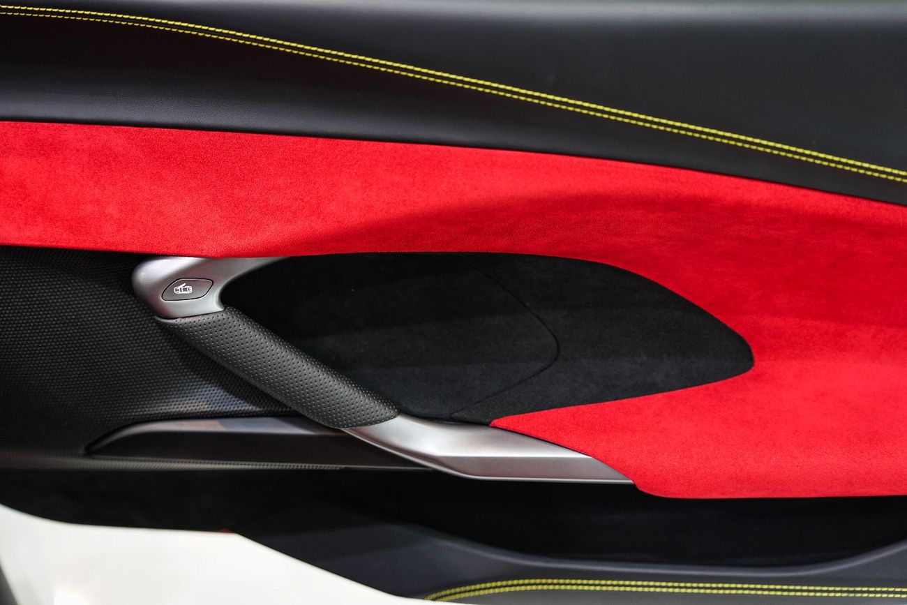 Ferrari 296 GTB 3.0T V6 PHEV 2023 Ferrari 296 GTB, JBL Audio, Carbon Fiber Steering Wheel, Passenger Display, Dealer