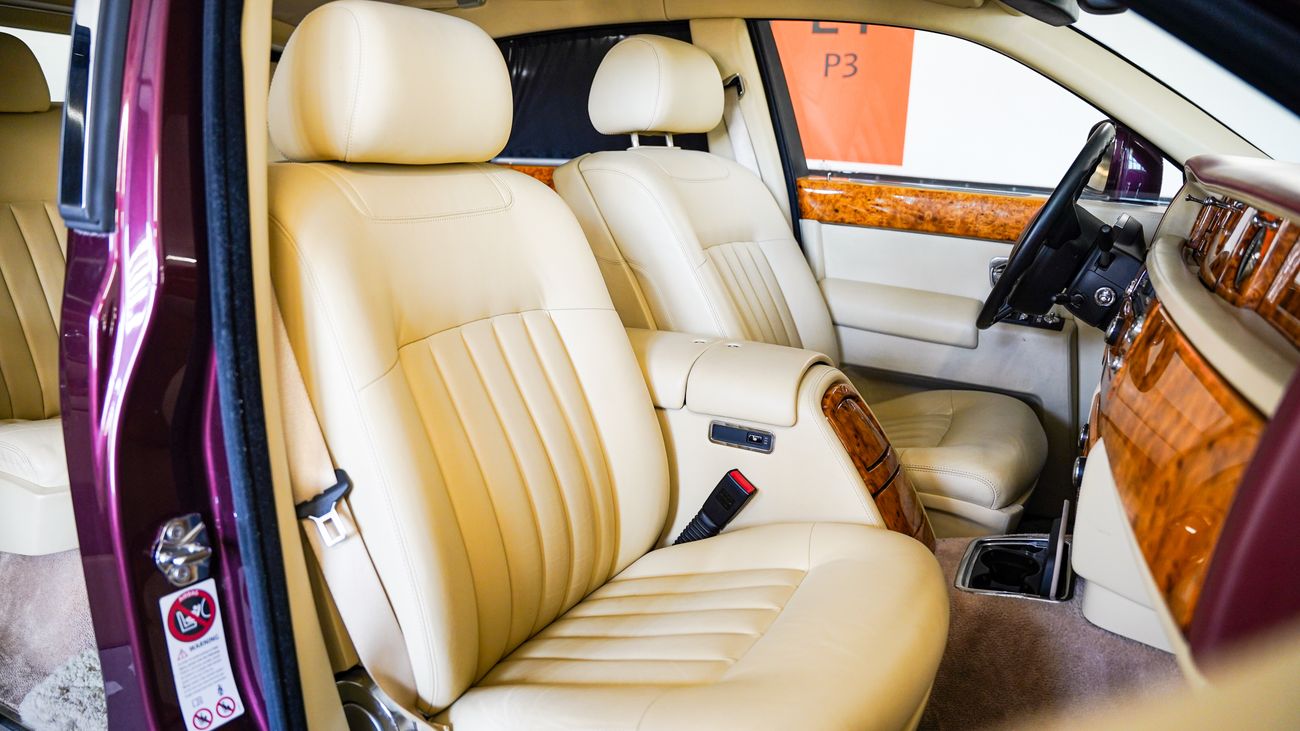 Rolls-Royce Phantom Phantom Sedan 4-Door