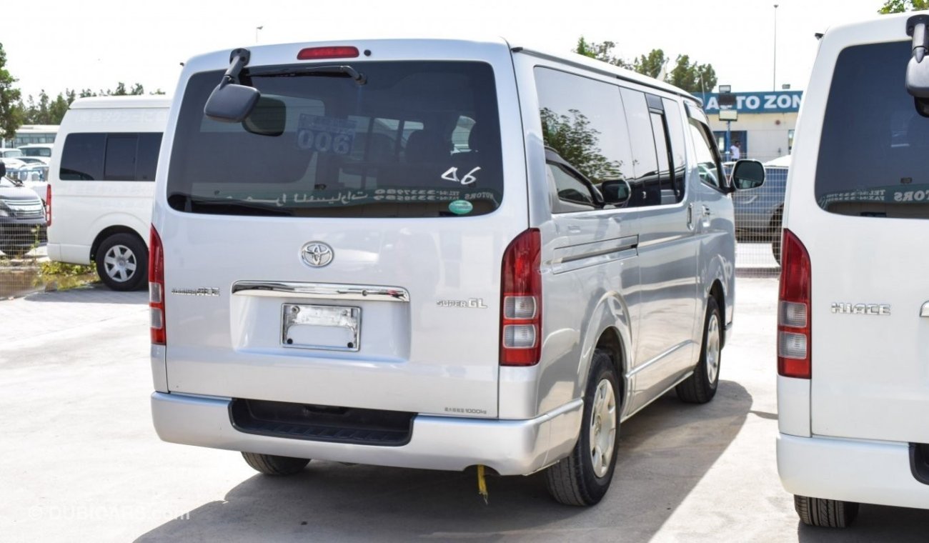 Toyota Hiace Super GL