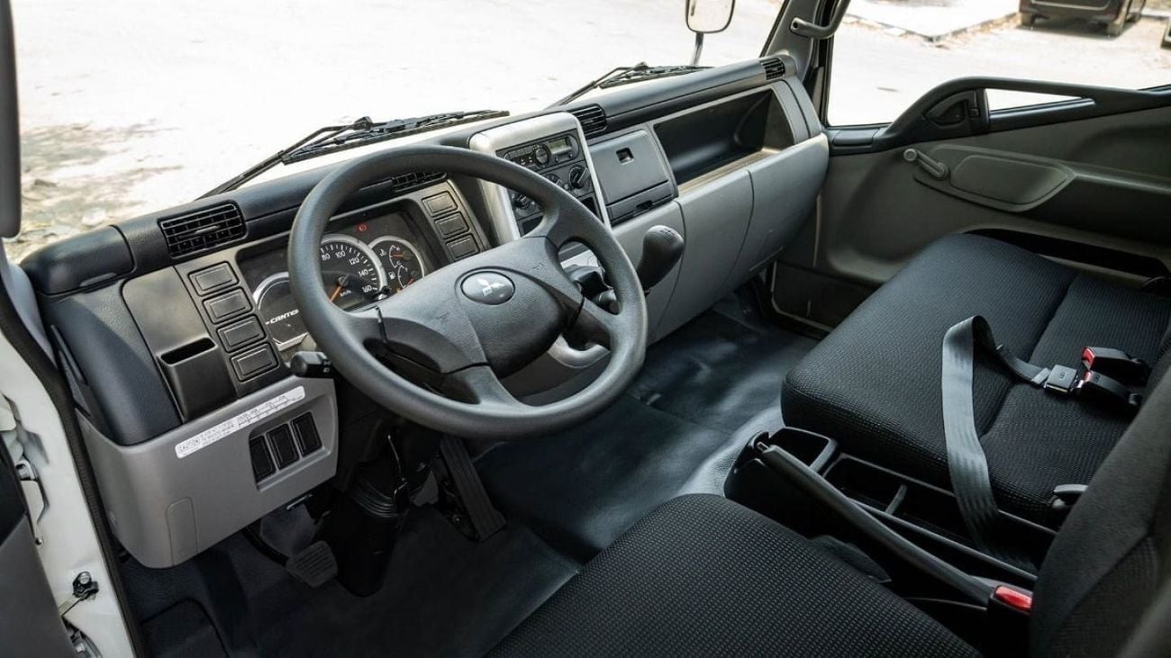 Mitsubishi Fuso Canter (LHD) MITSUBISHI FUSO CANTER 4.2D MT MY2024-WHITE