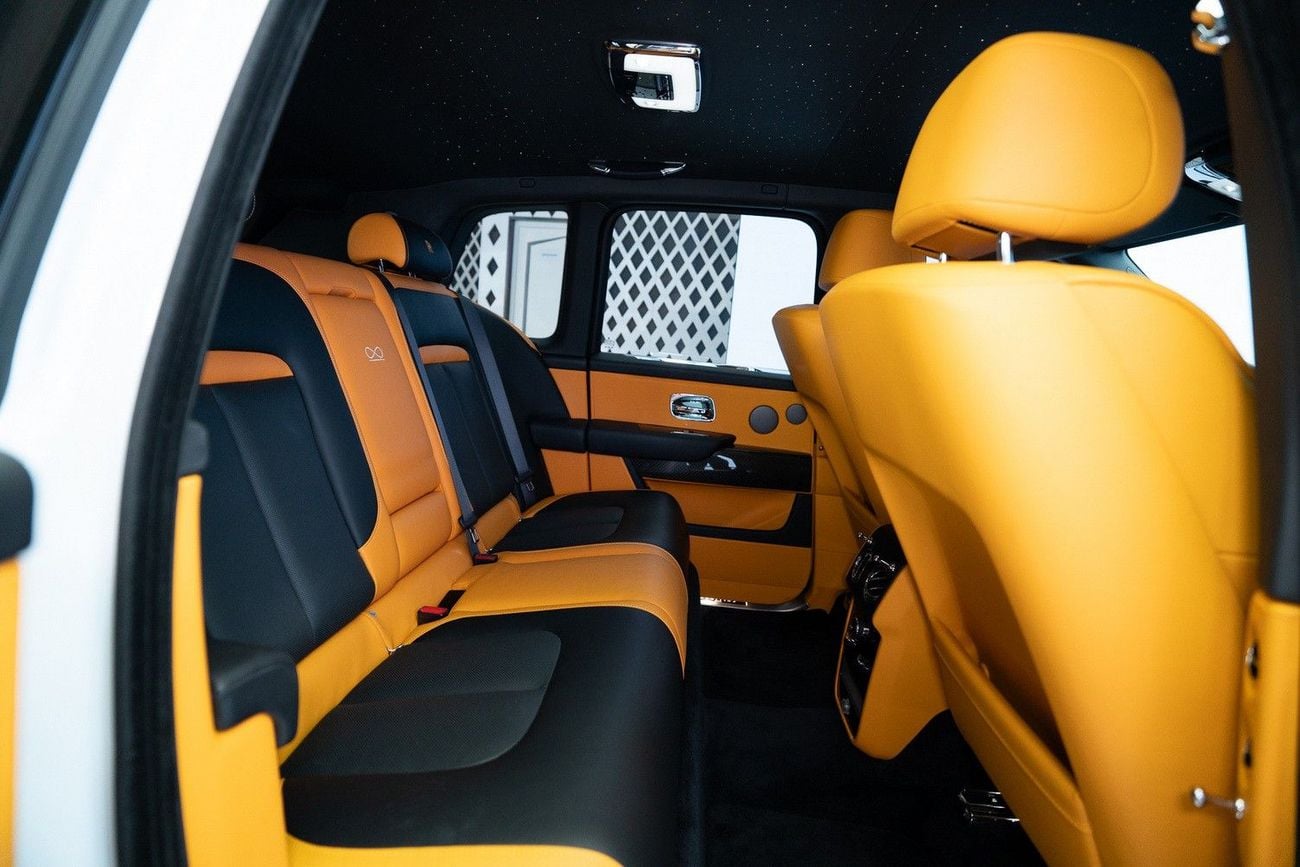 Rolls Royce Cullinan BLACK BADGE