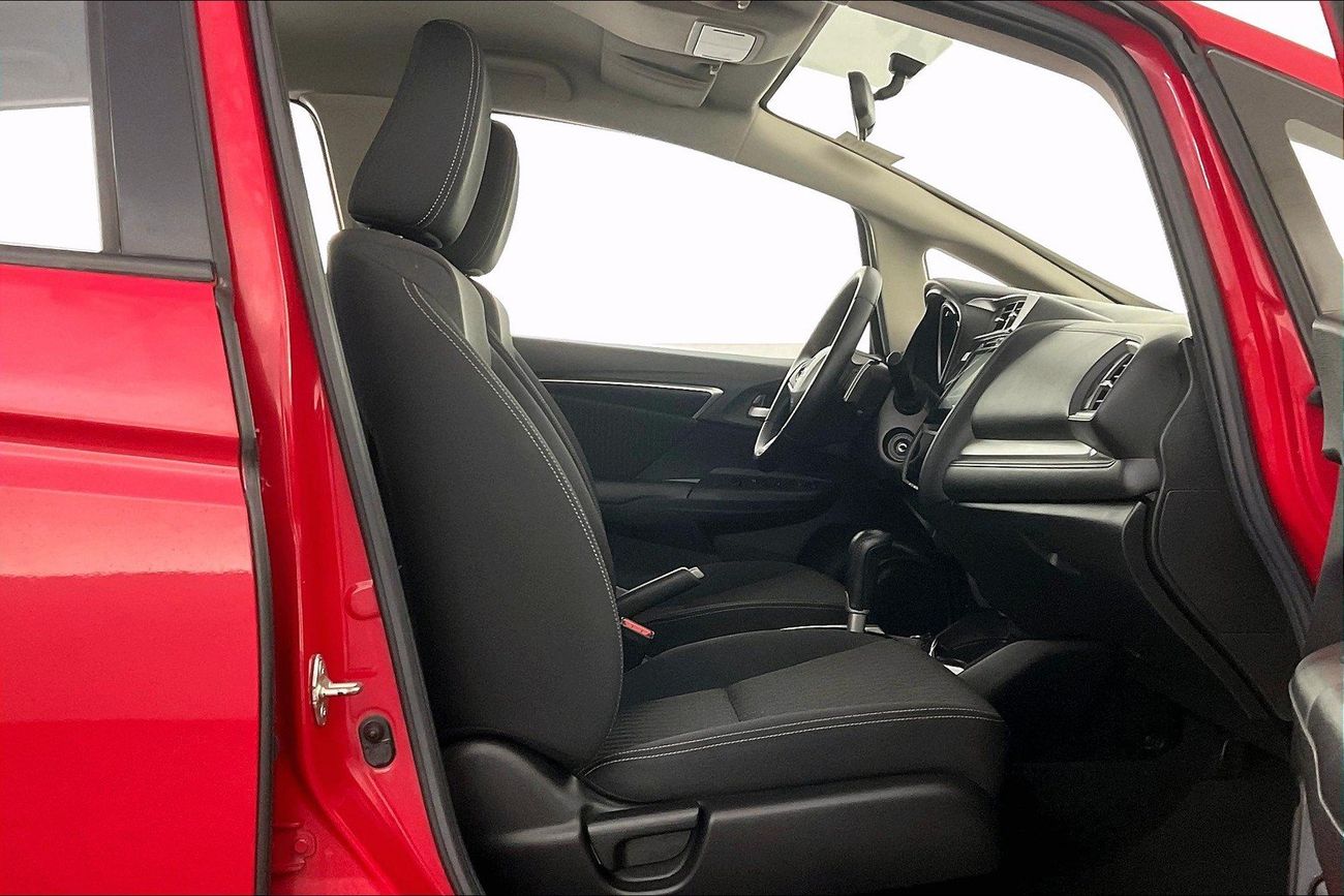 Honda Jazz EX | Guaranteed Warranty | 0 Down Payment