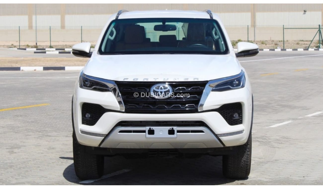 Toyota Fortuner Технические особенности РАЗМЕРЫ Дx Шx В (мм) 4795 X 1855 X 1835 КОЛЕСНАЯ БАЗА (мм)2745 ДОРОЖНЫЙ ПРОС