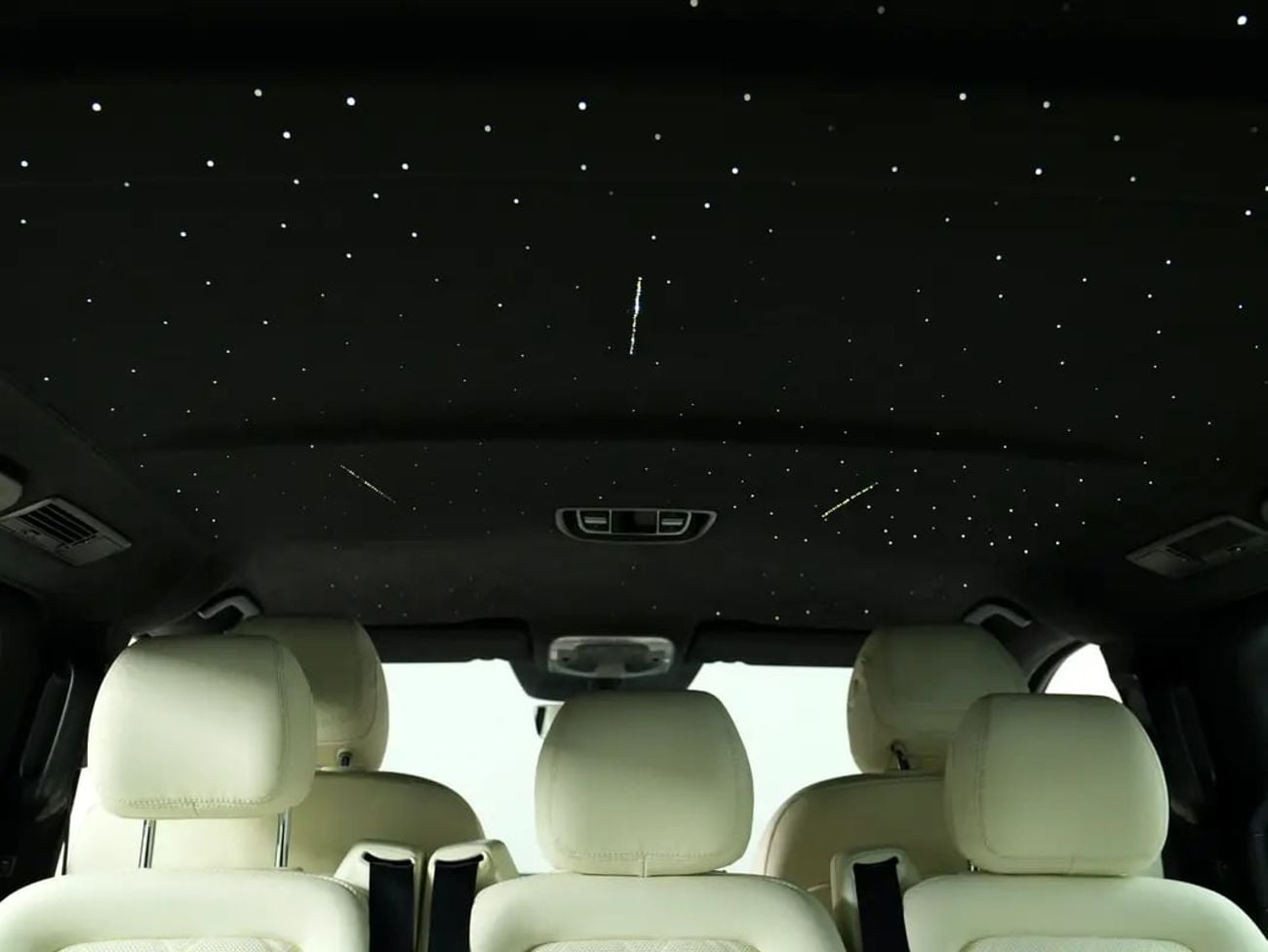 Mercedes Benz V300 AVANTGARDE BRABUS V300 EXTRA-LONG | GCC SPECS | DEALER WARRANTY