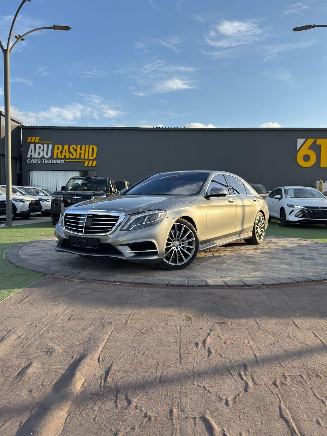 مرسيدس بنز S 500 Std 4.7L