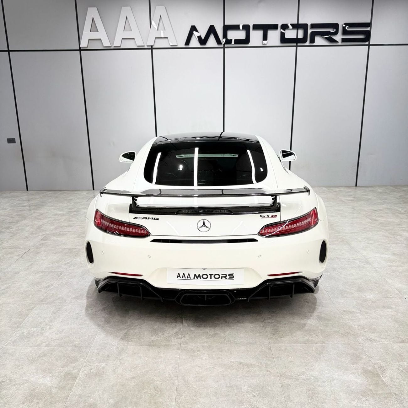 Mercedes-Benz AMG GT S Japan Specs | No Accidents | Low Mileage