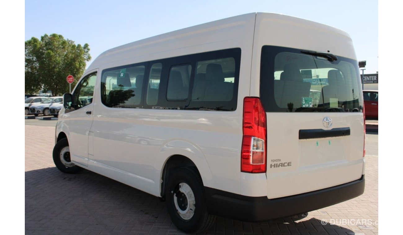 Toyota Hiace LHD –  TOYOTA HIACE BUS 2.8L DIESEL 13 SEATER DX MANUAL