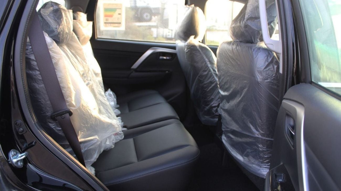 Mitsubishi Montero MITSUBISHI MONTERO 3.0L 4WD SPORT AT #00G58