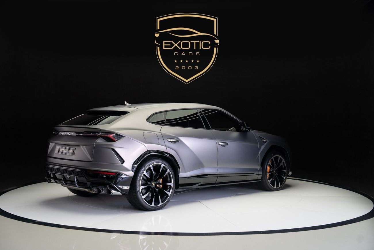 لامبورغيني اوروس STD 4.0T V8