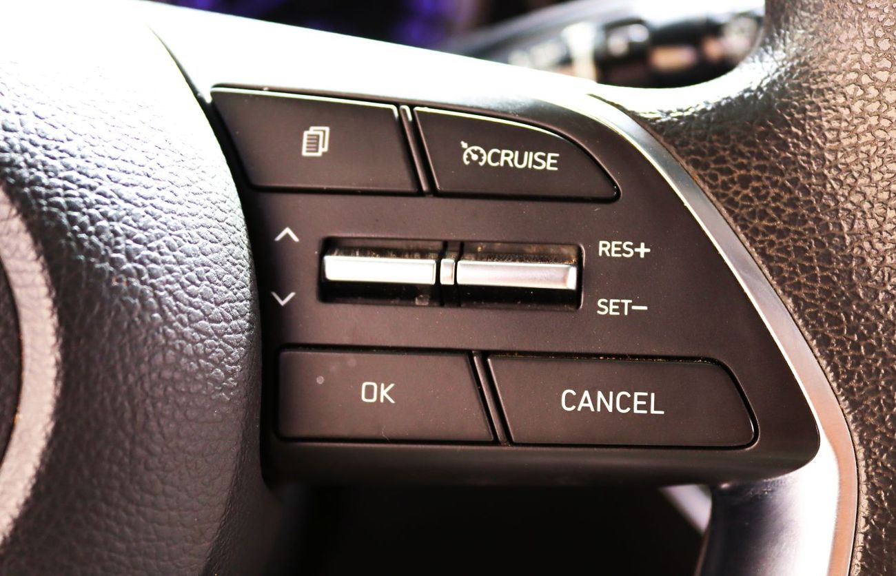 هيونداي سوناتا هيونداى سوناتا خليجى موديل 2020 -2.5L ممشىى 97000 كم  بسعر40000  بحاله ممتازه