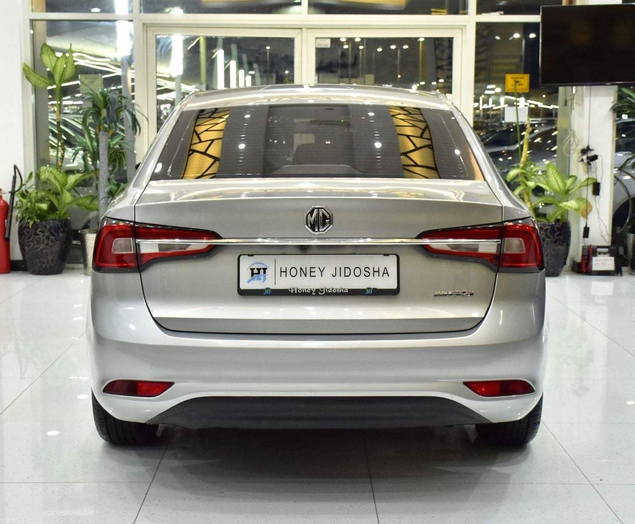 MG 5 EXCELLENT DEAL for our MG 5 ( 2022 Model ) in Silver Color GCC Specs