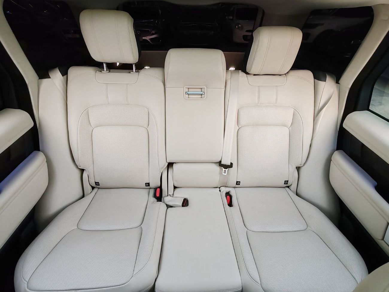 Land Rover Range Rover Sport Warranty one year