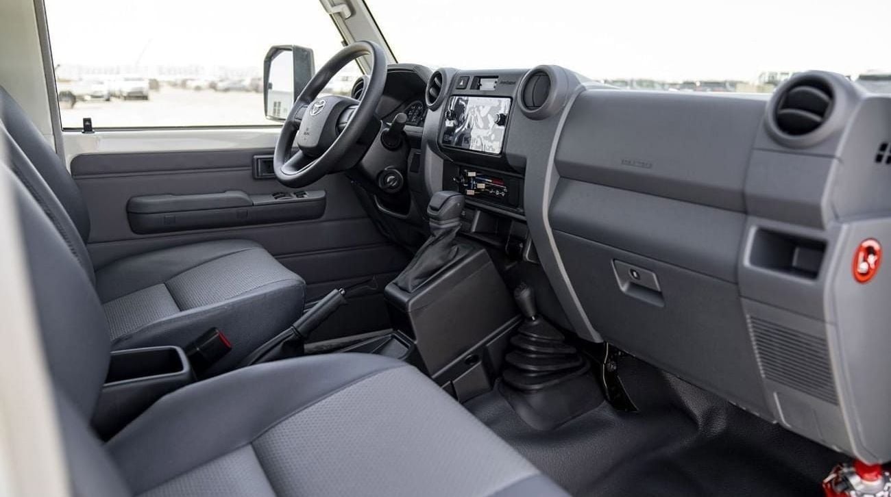 Toyota Land Cruiser 70 LC 78 HARDTOP 2.8L AT Land Cruiser Hard Top 3door 2.8L diesel AT full option MY2024