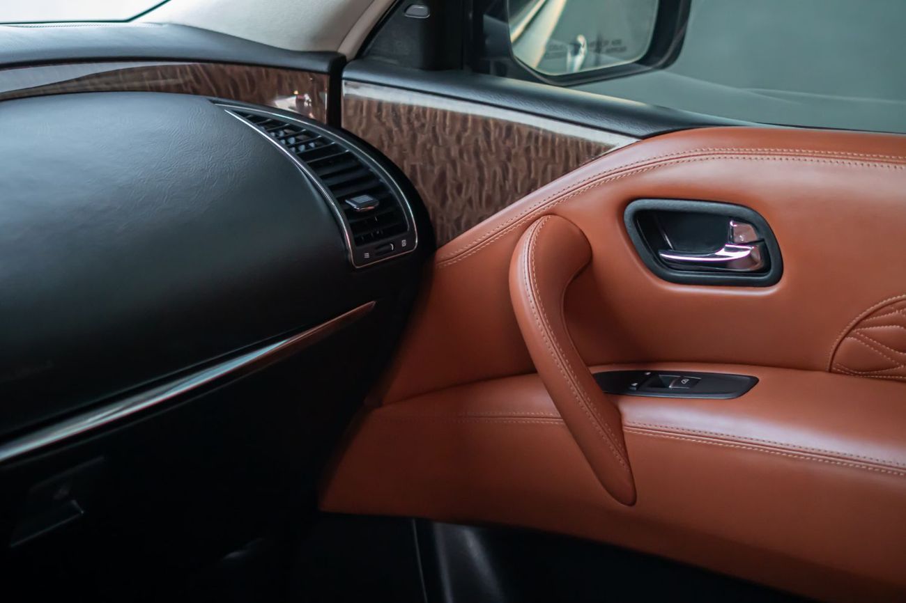 Nissan Armada PLATINUM