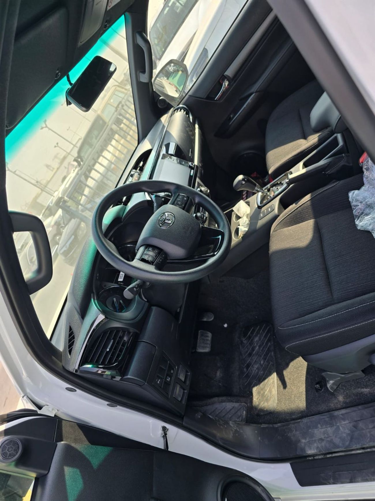 تويوتا هيلوكس ADV 4.0L