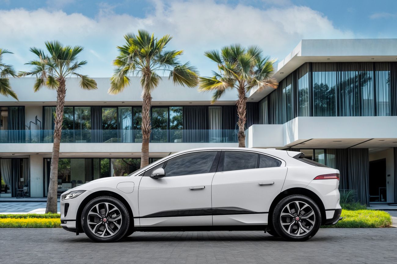Jaguar I Pace I-Pace SE EV400 | 2,546 P.M | 0% Downpayment | AGENCY WARRANTY