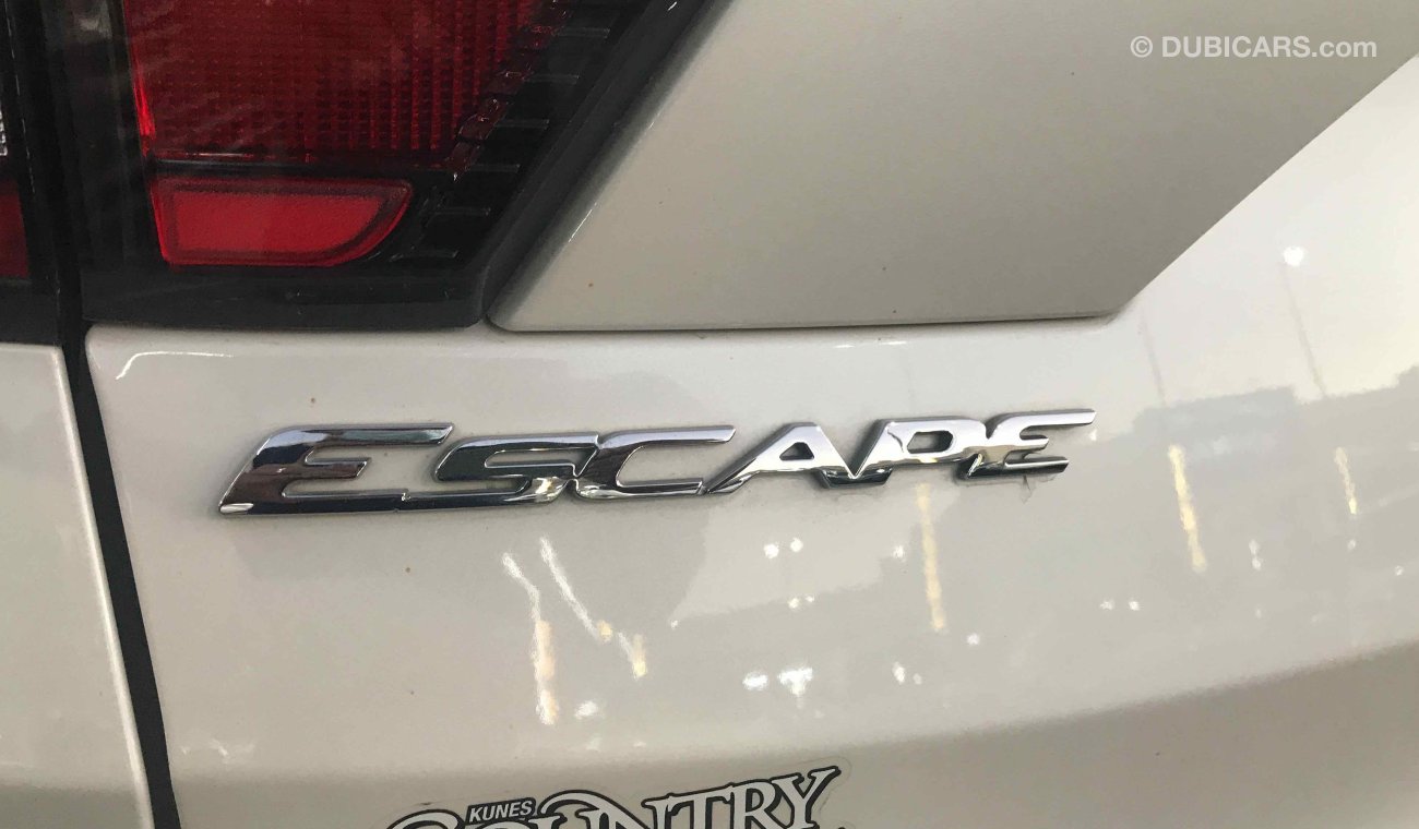 Ford Escape بيع او مبادله