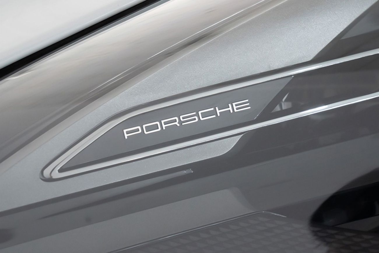 بورش ماكان Std 2.0L (252 HP)