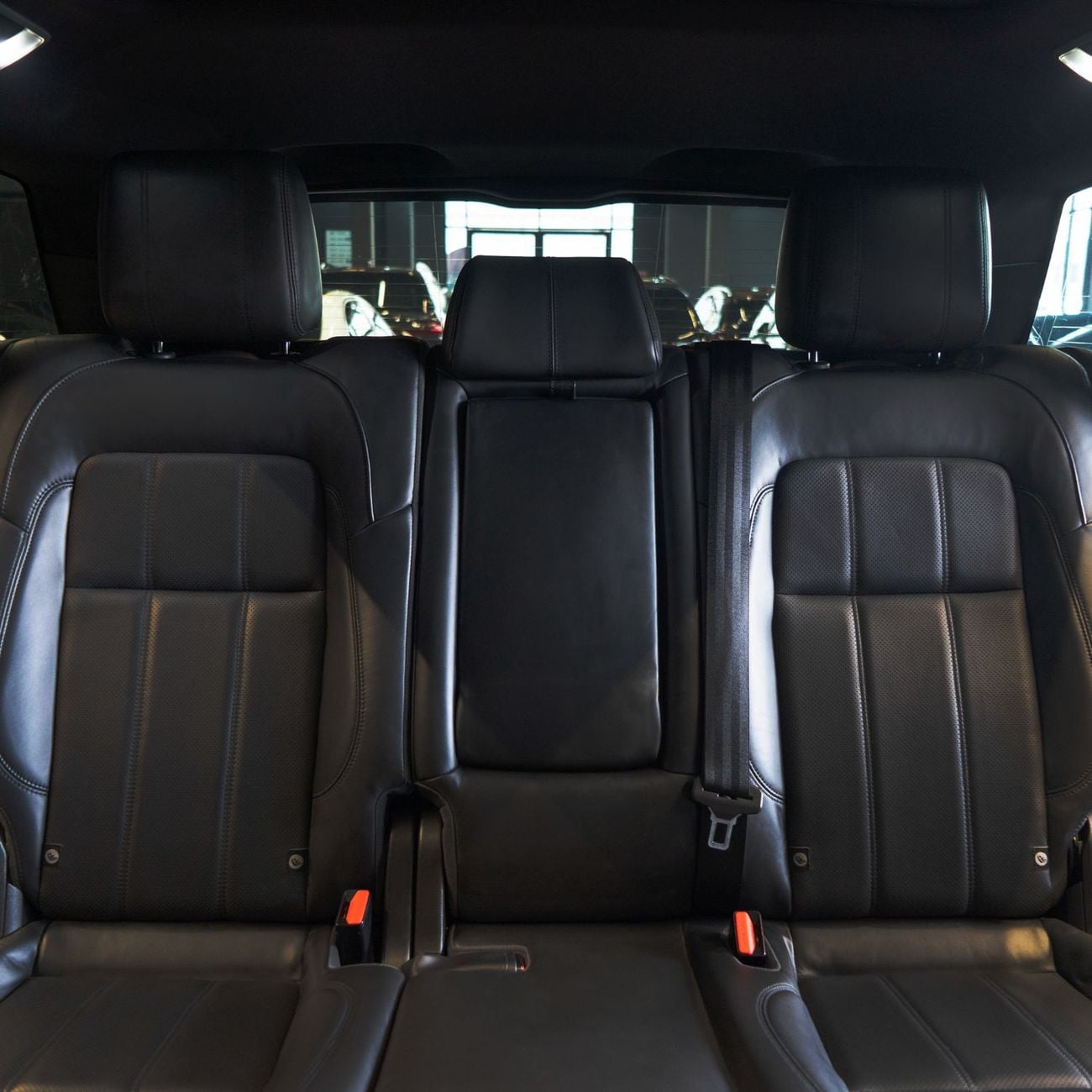 Land Rover Range Rover Sport HSE 3.0L (340 HP) AED 2,299  P.M • 0% Downpayment • Range Rover Sport HSE • 1 Year Warranty