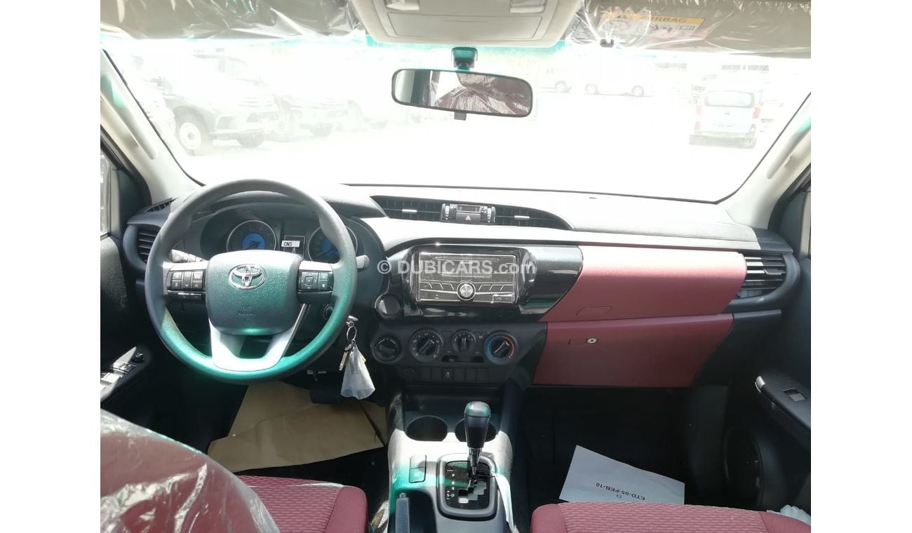 تويوتا هيلوكس Diesel 2.4 full options 2018