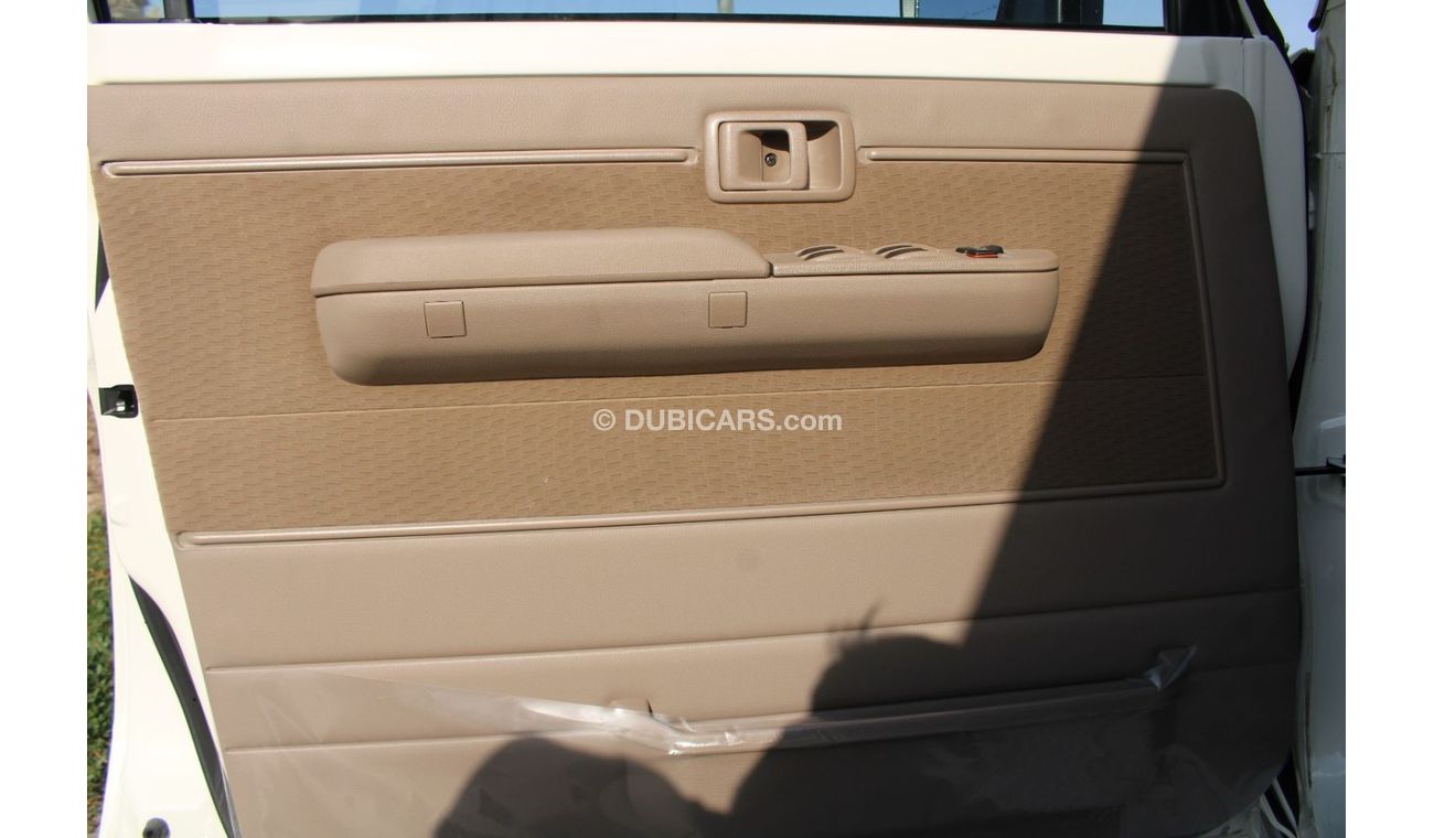 Toyota Land Cruiser 70 TOYOTA LANDCRUISER 76 4.5L V8 DIESEL E GRADE MANUAL