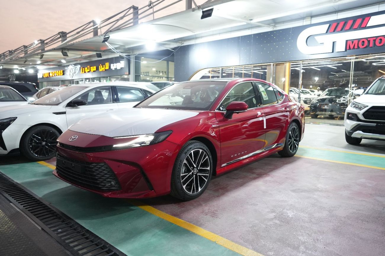 تويوتا كامري Lumiere2.5L Hybrid
