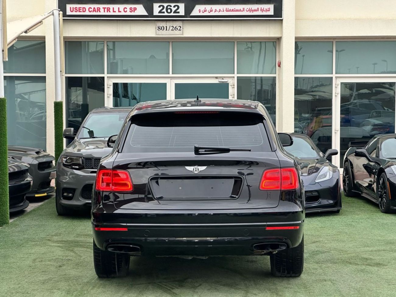 بنتلي بينتايجا BENTLEY BENTAYGA W12 GCC 2017 FULL OPTION ORIGINAL PAINT PERFECT CONDITION